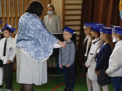 Zdjęcie 13 z 51 – ŚLUBOWANIE KLAS 1