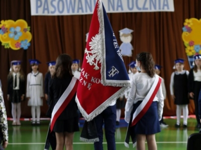 Zdjęcie 25 z 51 – ŚLUBOWANIE KLAS 1