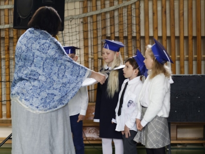 Zdjęcie 18 z 51 – ŚLUBOWANIE KLAS 1