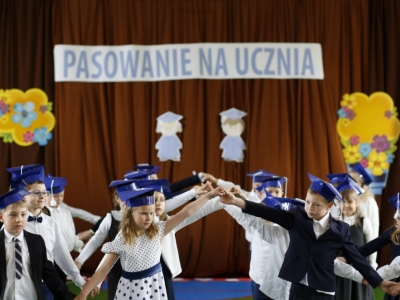 Zdjęcie 28 z 51 – ŚLUBOWANIE KLAS 1
