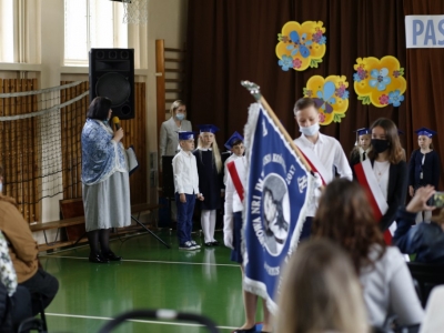 Zdjęcie 9 z 51 – ŚLUBOWANIE KLAS 1