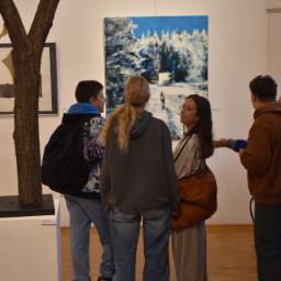 Zdjęcie 16 z 19 – Wizyta klasy 7a w Galerii BWA Jatki w Nowym Targu
