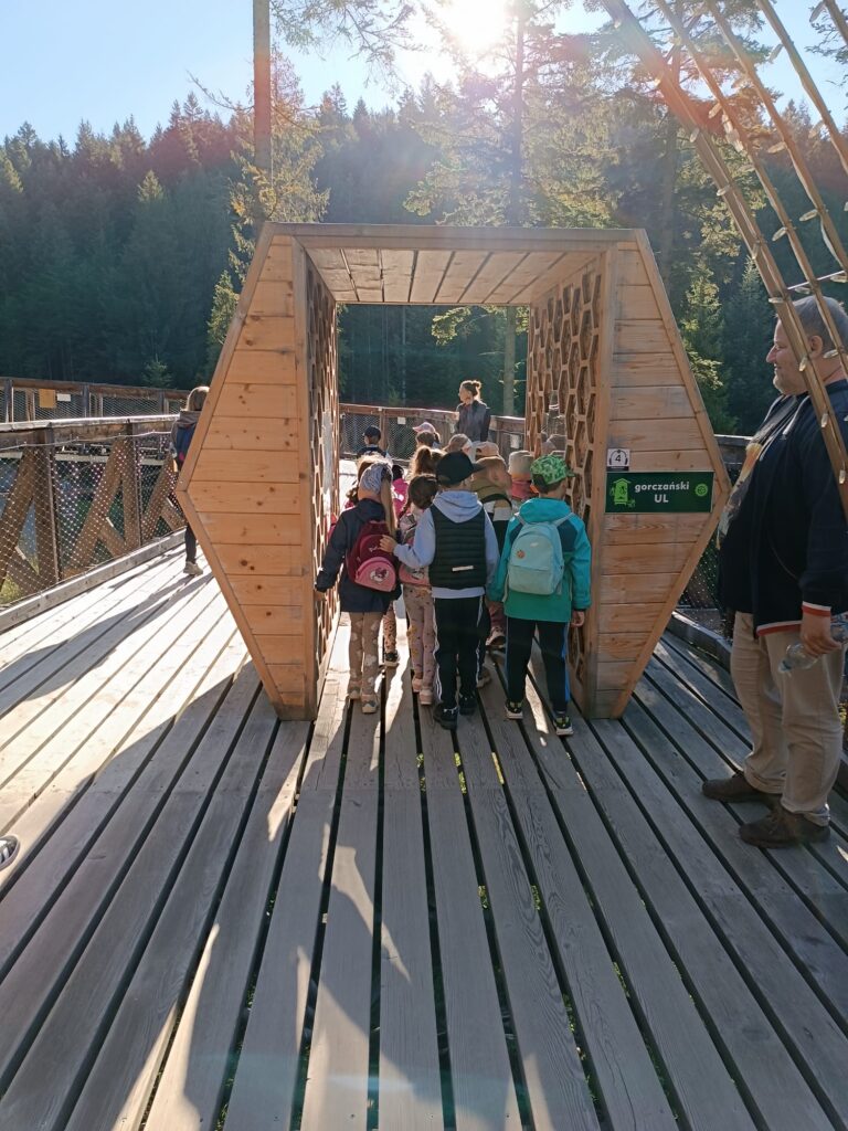 Zdjęcie 9 z 45 – Wycieczka edukacyjna do Bramy w Gorce klasy 1b