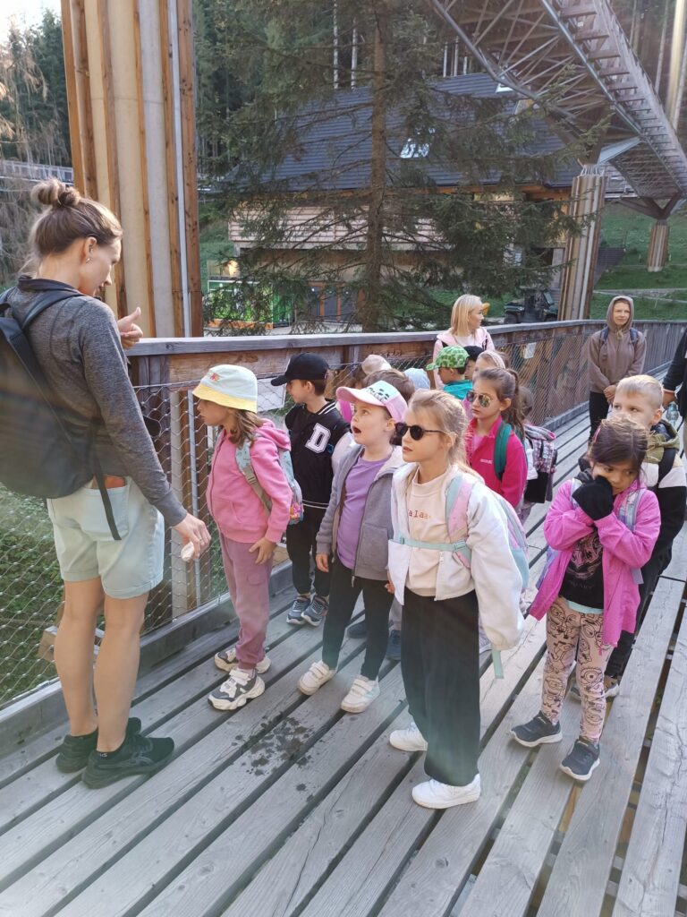 Zdjęcie 18 z 45 – Wycieczka edukacyjna do Bramy w Gorce klasy 1b