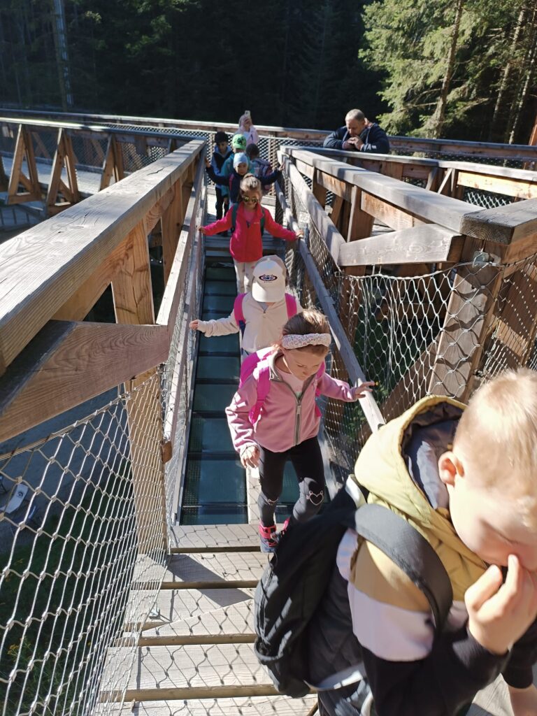 Zdjęcie 22 z 45 – Wycieczka edukacyjna do Bramy w Gorce klasy 1b
