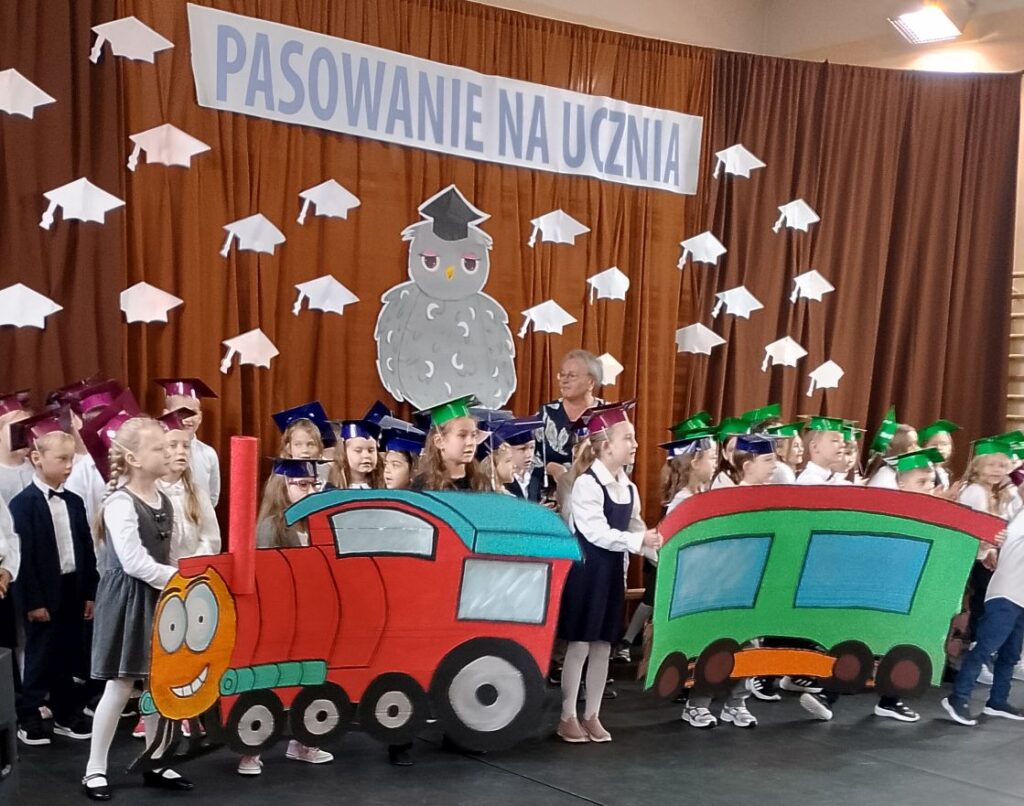 Zdjęcie 7 z 51 – Ja, uczeń Szkoły Podstawowej nr 1 w Nowym Targu ślubuję …