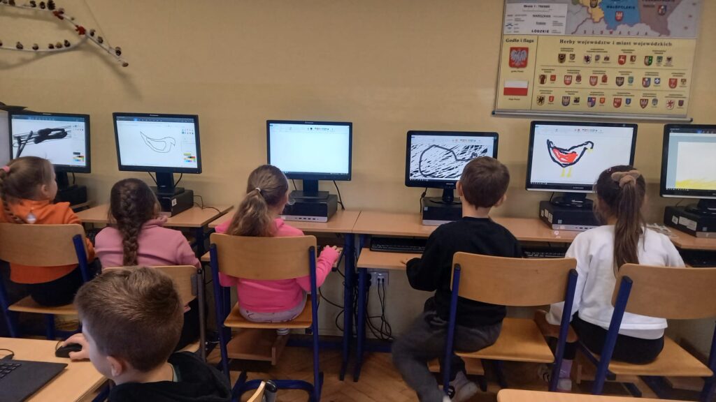 Zdjęcie 36 z 36 – Z wizytą na targu – klasa I c poznaje zapomniane zaułki Nowego Targu :)