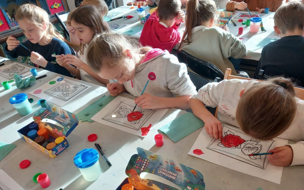 Zdjęcie 7 z 21 – Wycieczka klasy IIIa i IIIb do Rabki