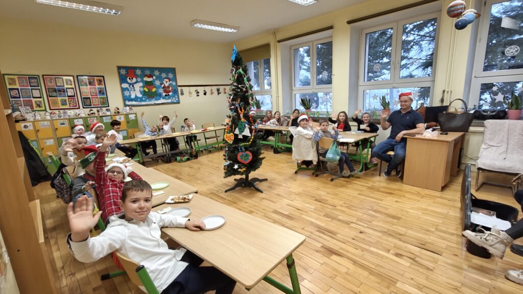 Zdjęcie 20 z 23 – Świąteczny tydzień w klasie 2a