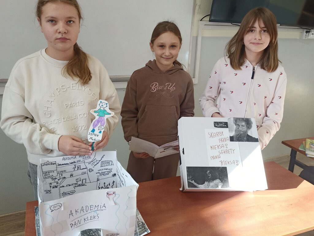 Zdjęcie 20 z 30 – Projekt „Niezwykłe i magiczne przedmioty” zainspirowany lekturą „Akademia Pana Kleksa” Jana Brzechwy.