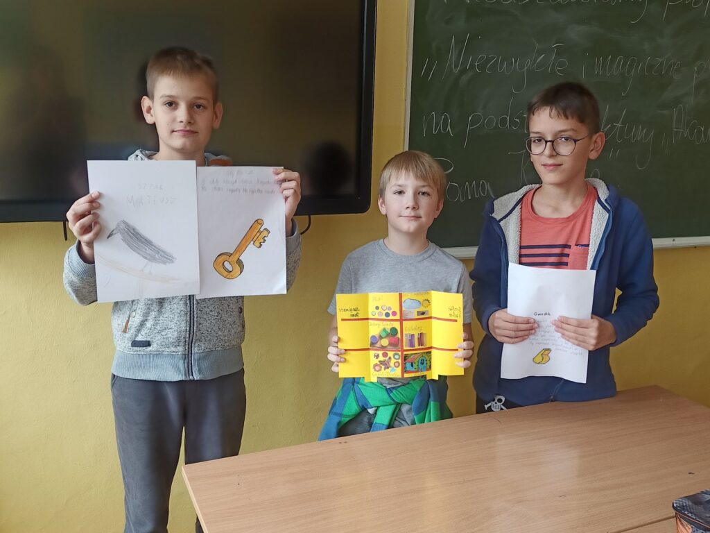 Zdjęcie 27 z 30 – Projekt „Niezwykłe i magiczne przedmioty” zainspirowany lekturą „Akademia Pana Kleksa” Jana Brzechwy.