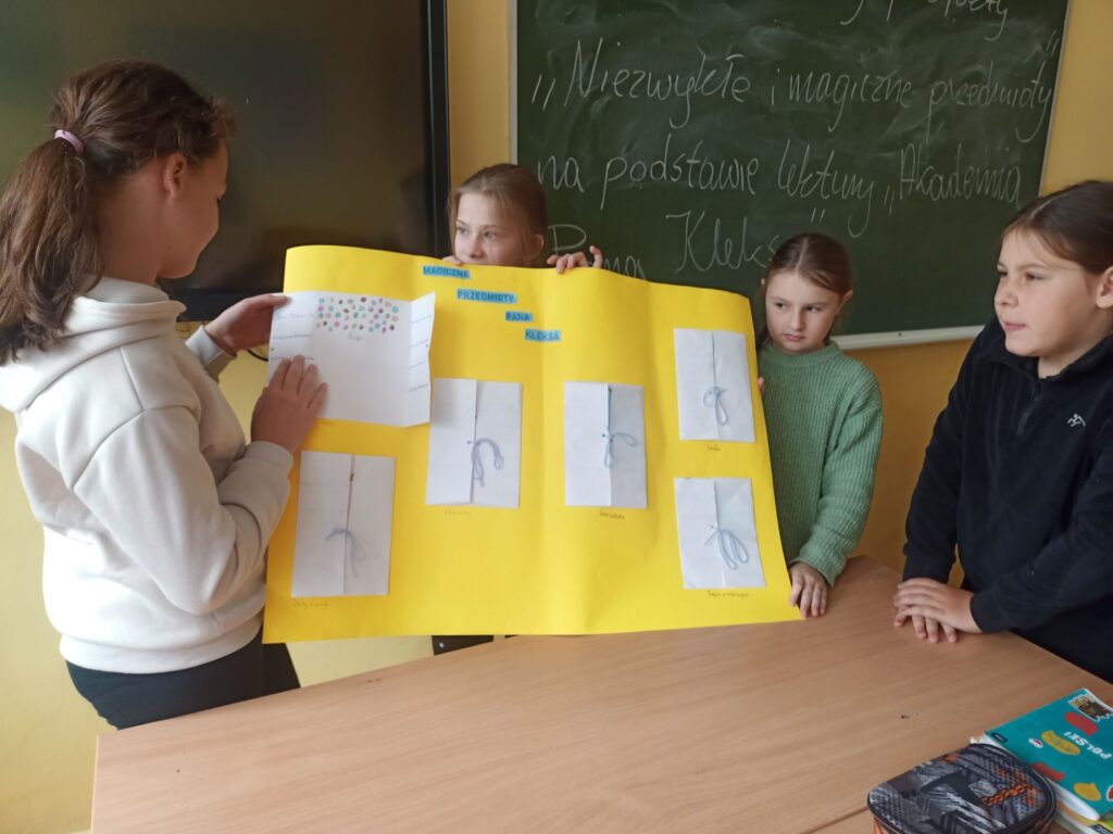 Zdjęcie 28 z 30 – Projekt „Niezwykłe i magiczne przedmioty” zainspirowany lekturą „Akademia Pana Kleksa” Jana Brzechwy.