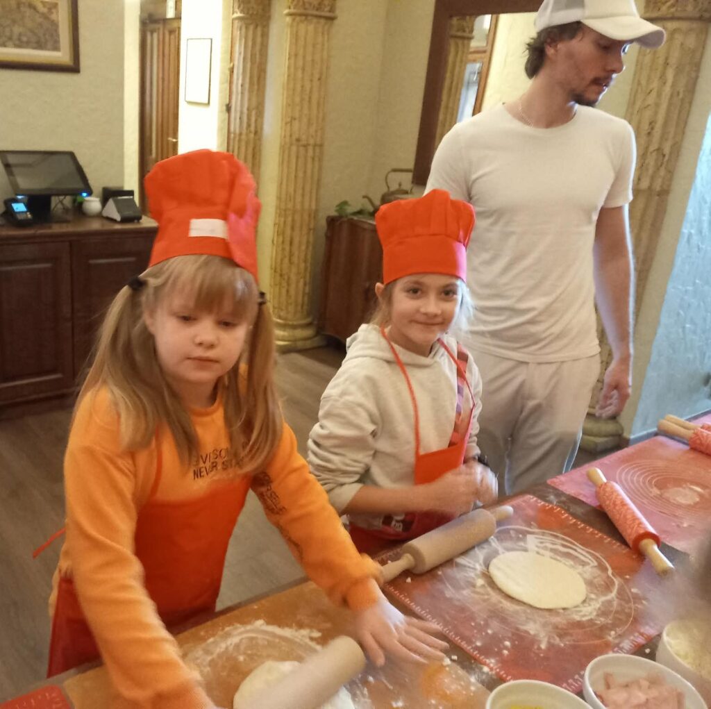 Zdjęcie 19 z 22 – Mikołajkowe wyjście klasy 3A