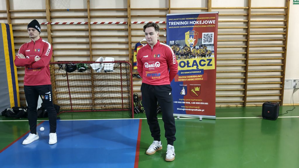 Zdjęcie 4 z 11 – Spotkanie z hokeistami klubu sportowego MMKS Podhale Nowy Targ
