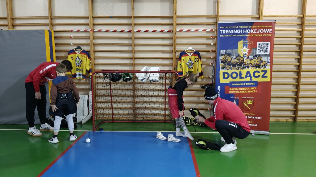 Zdjęcie 6 z 11 – Spotkanie z hokeistami klubu sportowego MMKS Podhale Nowy Targ