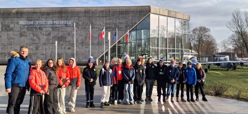 Zdjęcie 35 z 35 – Wycieczka mikołajkowa do Muzeum Lotnictwa Polskiego i Centrum Edukacji Lotniczej na Lotnisku Kraków-Balice