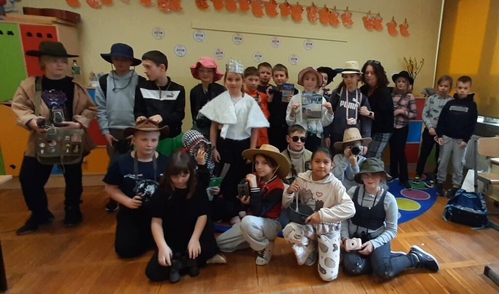 Zdjęcie 24 z 24 – Spotkanie z lekturą „Afryka Kazika” w klasie 3b