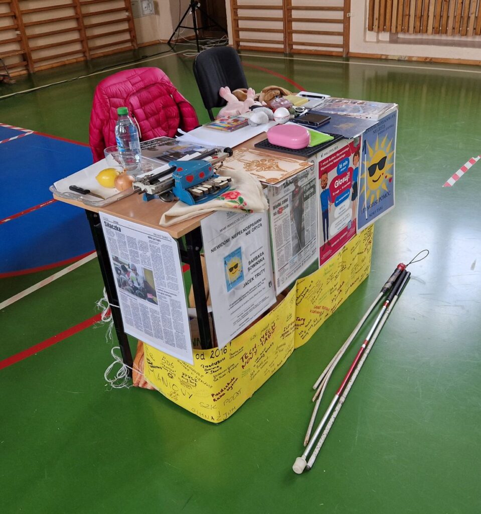 Zdjęcie 1 z 6 – Lekcja empatii z Panią Barbarą Sowińską