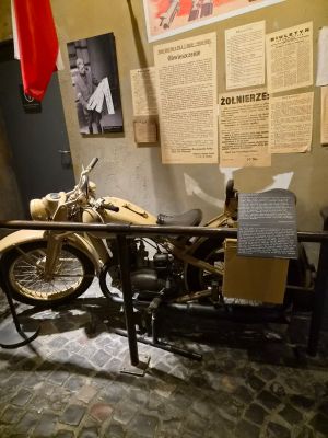 Zdjęcie 100 z 174 – Wycieczka klasy 5a i 5b do Warszawy