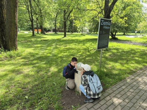 Zdjęcie 2 z 49 – Wycieczka klasy 2b do Krakowa – Ogród Doświadczeń i Muzeum Lotnictwa Polskiego