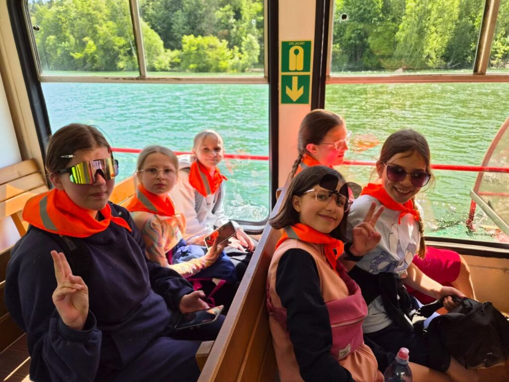 Zdjęcie 33 z 78 – Klasa 5a na wielkiej przygodzie! Rowery, statki i pontony!