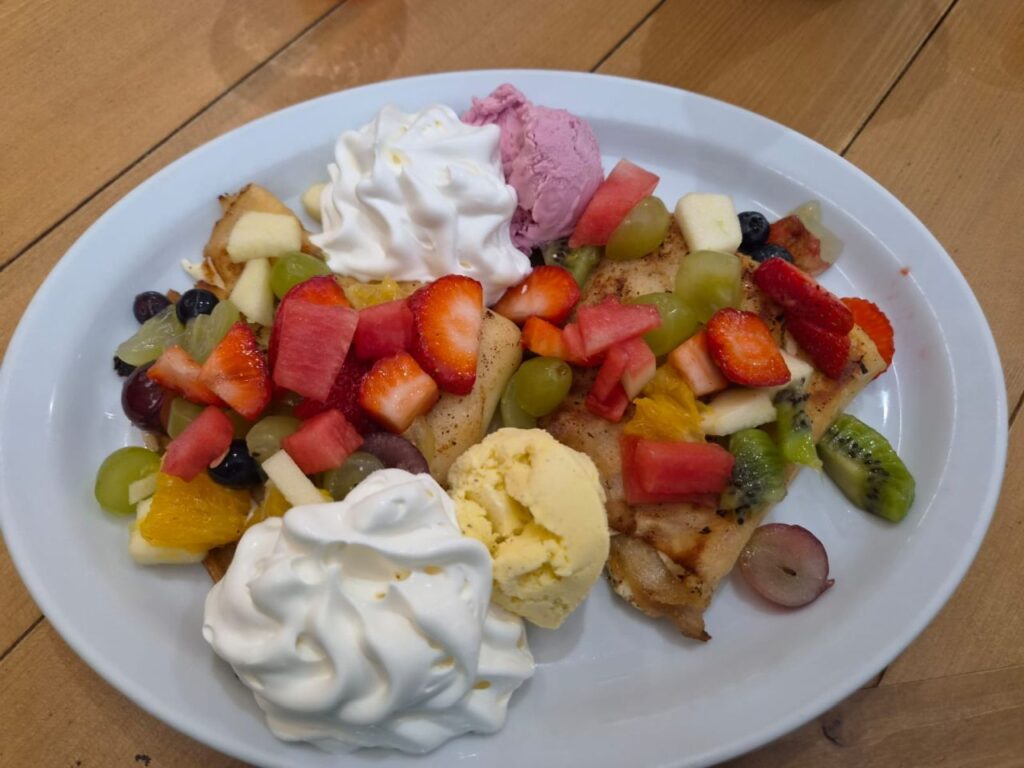 Zdjęcie 46 z 78 – Klasa 5a na wielkiej przygodzie! Rowery, statki i pontony!