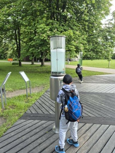 Zdjęcie 32 z 49 – Wycieczka klasy 2b do Krakowa – Ogród Doświadczeń i Muzeum Lotnictwa Polskiego