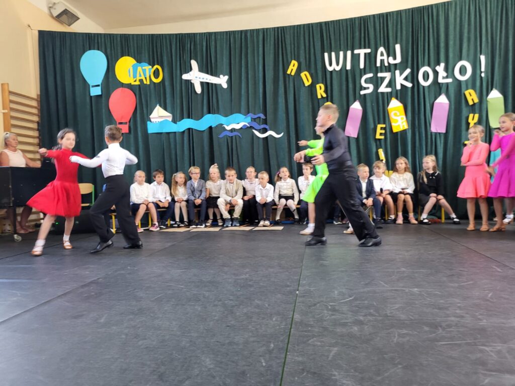 Zdjęcie 43 z 54 – Już po wakacjach….. Witaj szkoło!