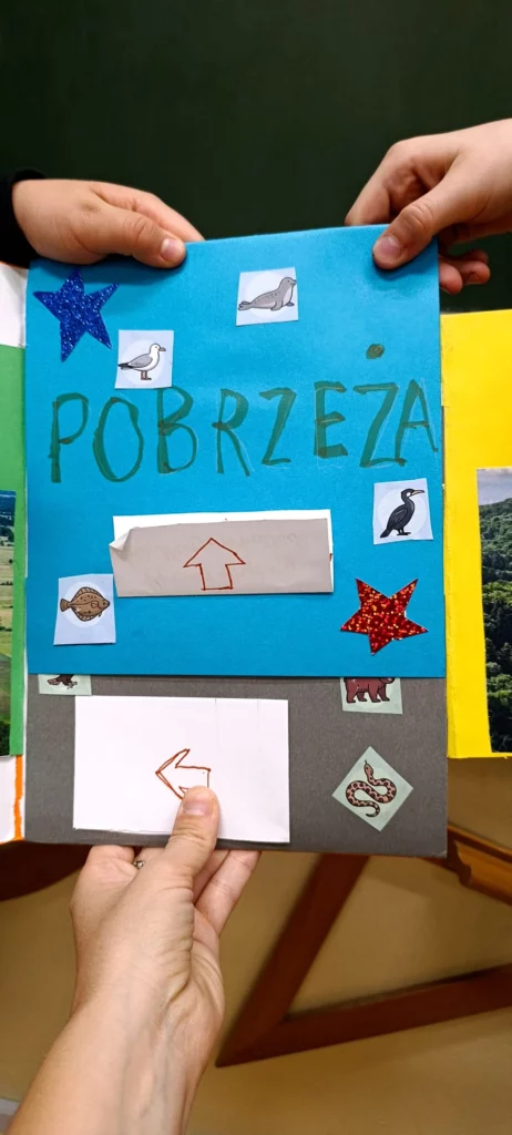 Zdjęcie 21 z 58 – Projekt Lapbook o Polsce w klasie 2 C