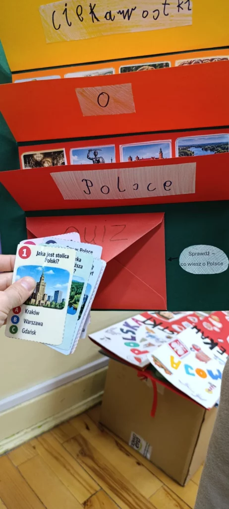 Zdjęcie 32 z 58 – Projekt Lapbook o Polsce w klasie 2 C