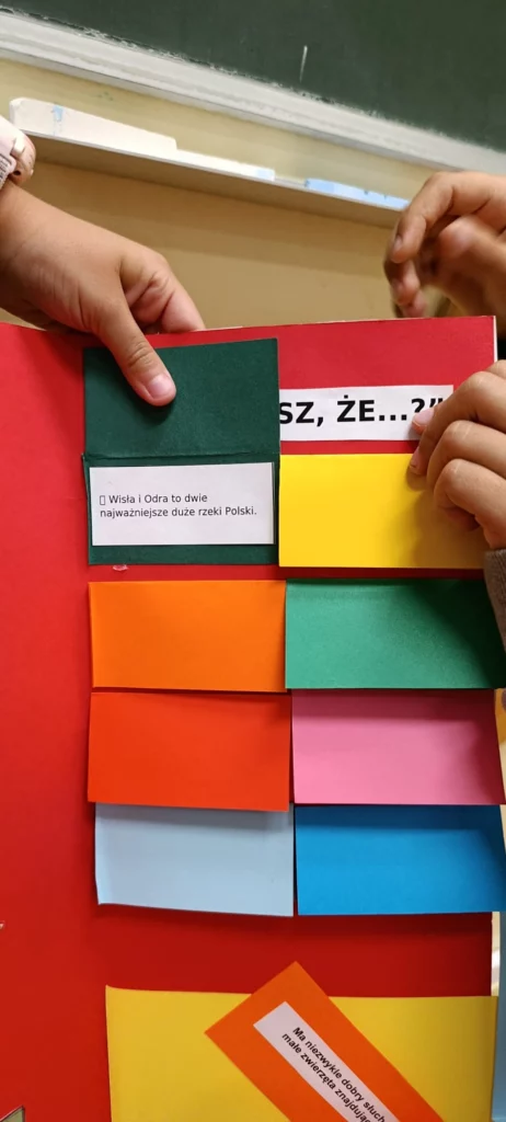 Zdjęcie 46 z 58 – Projekt Lapbook o Polsce w klasie 2 C