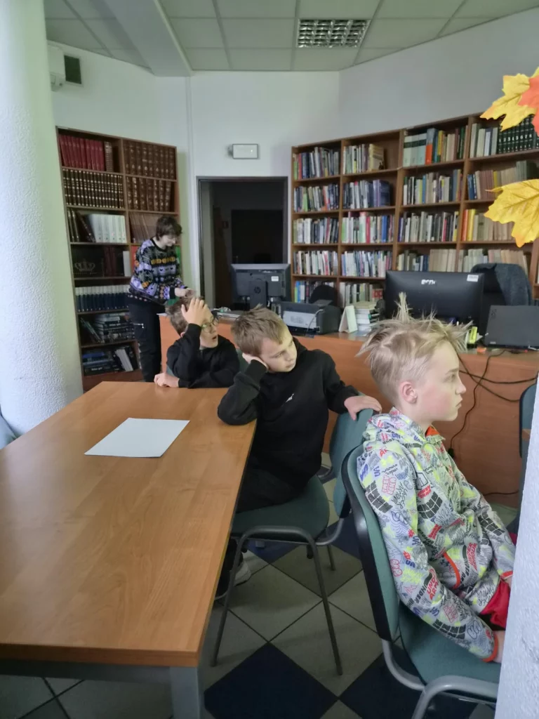Zdjęcie 7 z 50 – Klasa 6a na XII Ogólnopolskiej Nocy Bibliotek w Nowym Targu