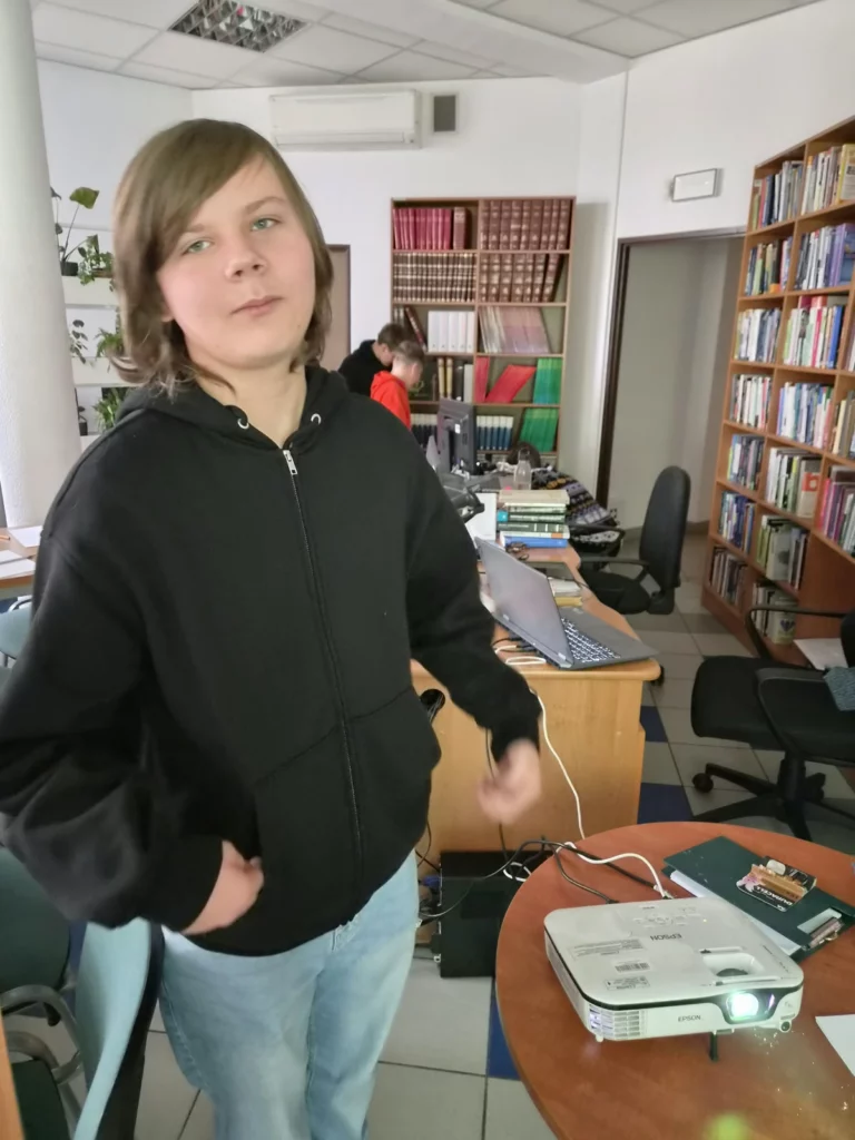 Zdjęcie 12 z 50 – Klasa 6a na XII Ogólnopolskiej Nocy Bibliotek w Nowym Targu