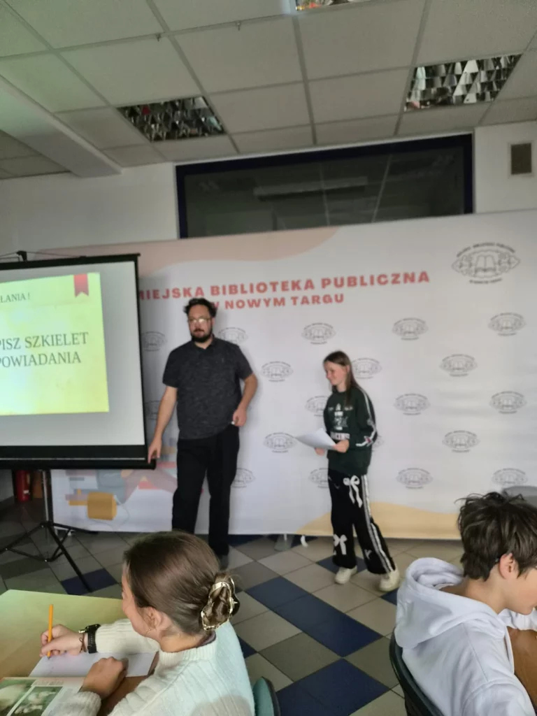 Zdjęcie 30 z 50 – Klasa 6a na XII Ogólnopolskiej Nocy Bibliotek w Nowym Targu