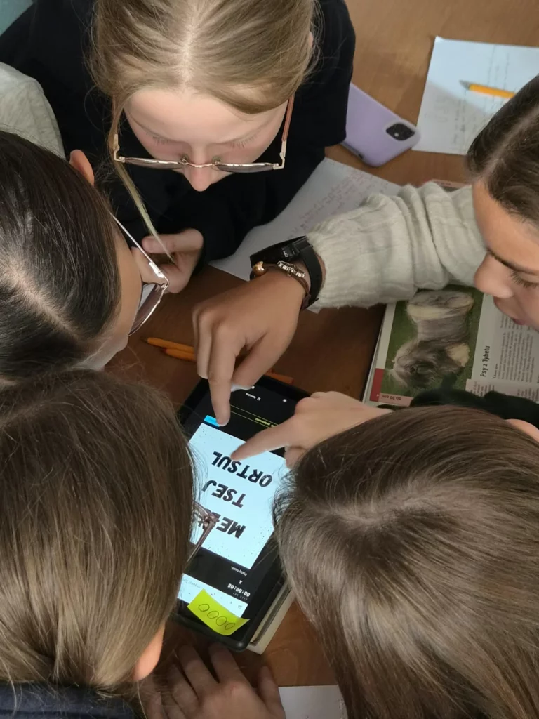 Zdjęcie 34 z 50 – Klasa 6a na XII Ogólnopolskiej Nocy Bibliotek w Nowym Targu