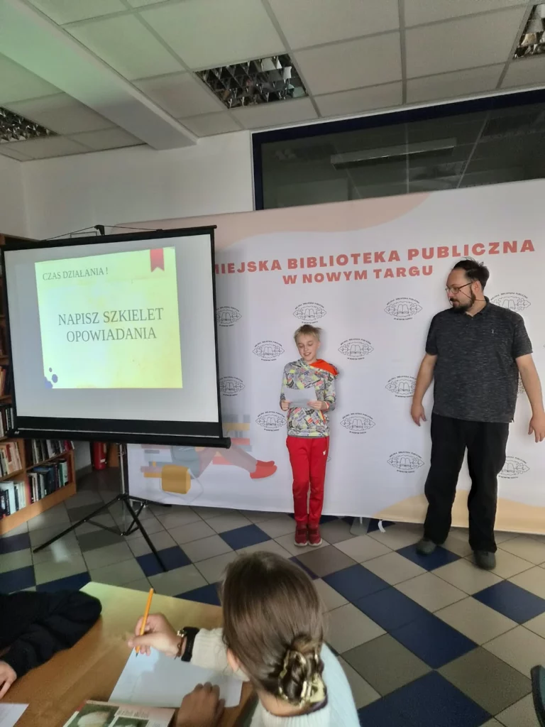 Zdjęcie 40 z 50 – Klasa 6a na XII Ogólnopolskiej Nocy Bibliotek w Nowym Targu