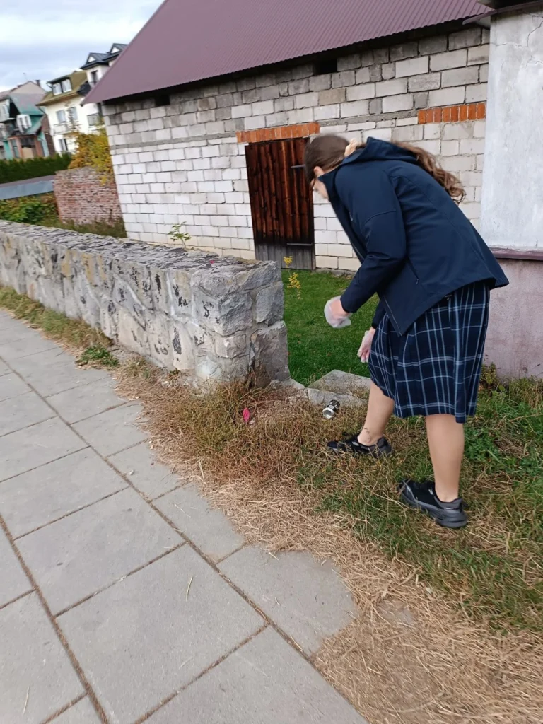 Zdjęcie 7 z 30 – Podsumowanie akcji „Sprzątanie Świata”